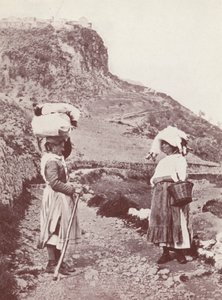 Sicilya: Mola Yolunda (b/w fotoğraf) by Italian Photographer