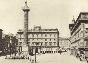 Colonna Meydanı by Italian Photographer