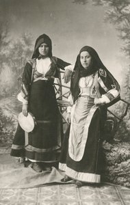 Belvi ve Aritzo