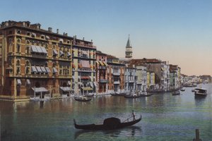 Venedik, Büyük Kanal, Otelden Kaçış by Italian Photographer