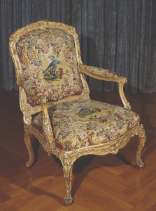 Armchar à la Reine (yaldızlı ahşap ve döşeme)