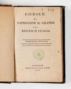 İtalya Krallığı için Büyük Napolyon Yasası, başlık sayfasında açık, yayınlandı Firenze, Molini, Landi et Cie, 1806 (basılı kağıt) by Italian School