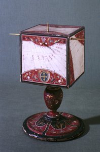 Eski İtalyan, Babil ve Yahudi saat sistemlerinde zamanı gösteren kübik güneş saati, Floransalı, c.1560 (ahşap üzerinde distemper) (ayrıca bkz. 75479)