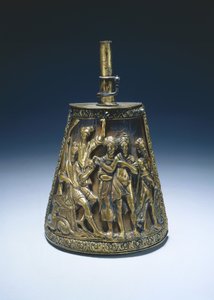 Toz matara, c.1590 (kumaş kaplı ahşap üzerine yaldızlı pirinç) by Italian School
