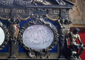 Farnese Sandığı, Sebastiano Sbarri (fl.1548-61) ve Giovanni Bernardo da Castel Bolognese tarafından Bacchus