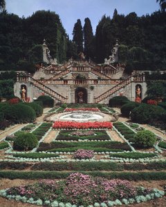 Bahçelerin görünümü by Italian School