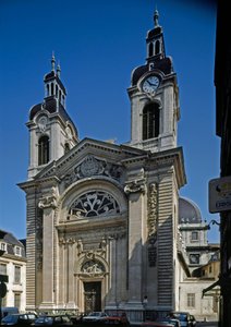 Mimar Jacques Germain Soufflot (1713-1780) tarafından yeniden tasarlanan Hotel Dieu (Hotel-Dieu) (12.-13. yüzyıl) şapelinin görünümü. Lyon, Rhone
