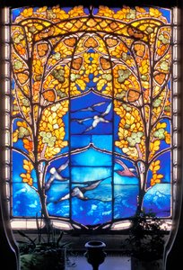 Nancy (bölüm 54), Art Nouveau, Hotel Bergeret, Vitray pencere “güller ve martılar” (fotoğraf)