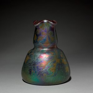 Vazo, Weller Pottery tarafından yapılmıştır, ABD, 1901-1907 by Jacques Sicard