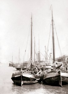 Kanal tekneleri, Rotterdam, 1898. by James Batkin