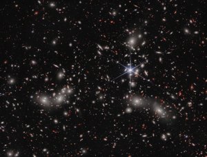 Pandora#39;nın Kümesi (NIRCam Görüntüsü) by James Webb Space Telescope (NASA)
