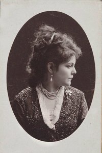 Piyanist ve besteci Sophie Menter