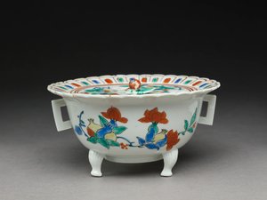 Düz kapaklı Koro kase, Kakiemon ile ilgili eşya by Japanese School