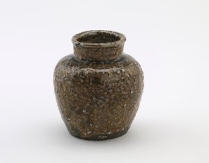 Ticari kullanım için küçük çay kavanozu, Shigaraki, Shiga ili, Meiji dönemi (seramik)