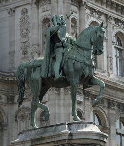Paris Etienne Marcel tüccarlarının hükümdarlarının atlı heykeli by Jean Antoine Marie Idrac