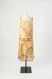 Limon sarısı ipek şifon boncuk işlemeli gece elbisesi, 1927 (ipek)