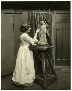 Bessie Potter Vonnoh, c.1905-40 (jelatin gümüşü fotoğraf) by Jessie Tarbox Beals