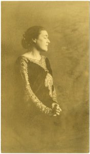 Fanny Hurst, c.1909-20 (jelatin gümüşü fotoğraf) by Jessie Tarbox Beals