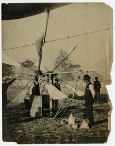 "Meteor" Hava Gemisi by Jessie Tarbox Beals