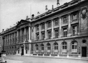 Kraliyet Otomobil Kulübü, Pall Mall, Londra, 1926-1927.