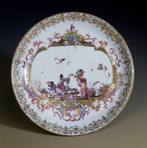 Alman Sanatı: Meissen Porselen. Çay içen Asyalı karakterleri temsil eden Chinoiserie. Johann Gregor Hoeroldt (veya Herold 1696-1775) tarafından dekore edilmiş daire, yaklaşık 1730. Paris, Dekoratif Sanatlar by Johann Gregor Herold