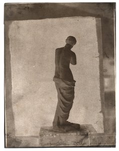 İsimsiz [Milo Venüsü heykelciği ile natürmort], 1852-53. by John Beasley Greene