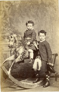 Atlı sallanan genç kız, etekli genç bir çocukla ayakta, 1860