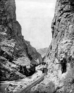 Royal Gorge, Colorado, ABD, 1893. by John L. Stoddard