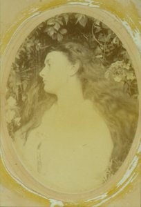 Althea (Alice Liddell), 1872 (albüm baskısı) by Julia Margaret Cameron