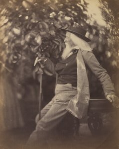 Charles Hay Cameron, Av., Tatlı Sudaki Bahçesinde, 1865-67. by Julia Margaret Cameron