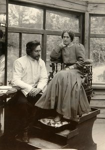 Rus yazar Leonid Andreyev eşiyle birlikte, 20. yüzyılın başlarında.