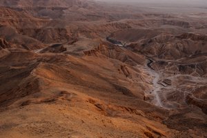 Krallar Vadisi üzerinde gün doğumu, el-Kurn