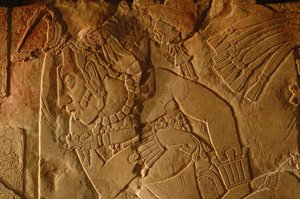 Tapınak 19 taht kürsüsü, Palenque, Meksika, Akhal Mo Nab oyması, 2005 (fotoğraf) by Kenneth Garrett