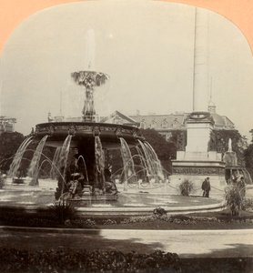 Kraliyet Meydanı, Çeşme, Stuttgart, Almanya, 1896. by Keystone View Company