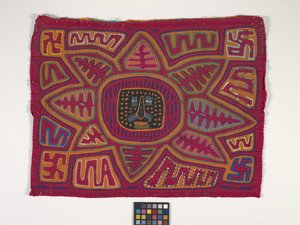 Gömlek Paneli (Mola) (fotoğraf) by Kuna Indian Culture