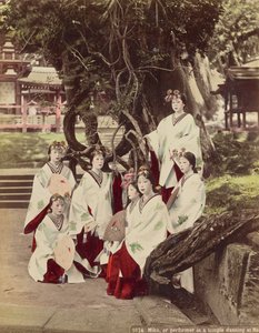 Miko veya Nara