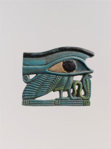 Wedjat göz muska, MÖ 525-332 (yeşil fayans) by Late Period Egyptian