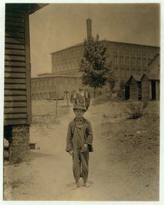 12 yaşındaki Eddie Norton, Saxon Mill, Spartanburg, Kuzey Karolina