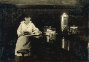  by Lewis Wickes Hine