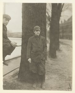  by Lewis Wickes Hine