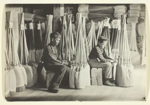  by Lewis Wickes Hine