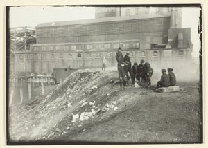  by Lewis Wickes Hine
