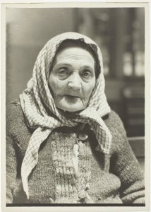  by Lewis Wickes Hine