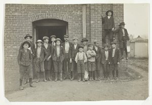  by Lewis Wickes Hine