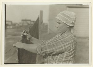  by Lewis Wickes Hine