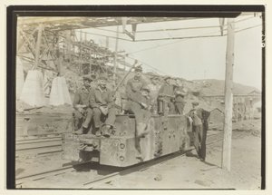  by Lewis Wickes Hine