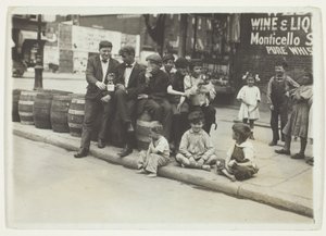  by Lewis Wickes Hine