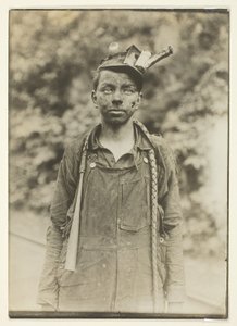  by Lewis Wickes Hine