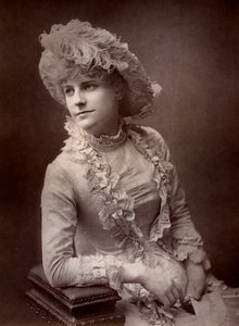 Violet Cameron, İngiliz aktris, 1882