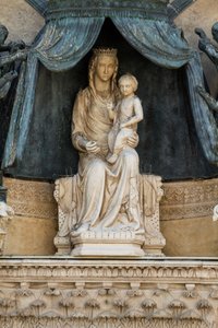 Bronz gölgelik üzerinde çocuklu Madonna, Lorenzo Maitani tarafından (1275-1330